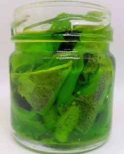 Akkar På Glass, Grønn